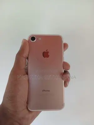 Apple iPhone 7 (Used)