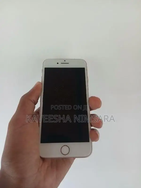 Apple iPhone 7 (Used)