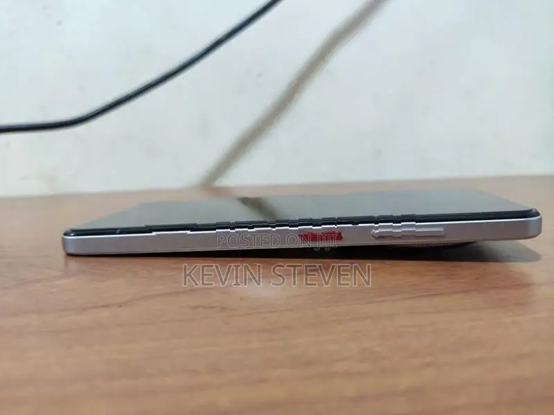 ZTE nubia (Used)