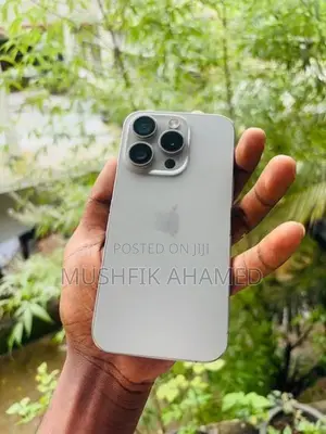 Apple iPhone 15 Pro (Used)