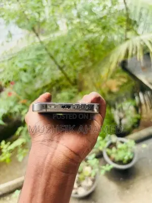 Apple iPhone 15 Pro (Used)