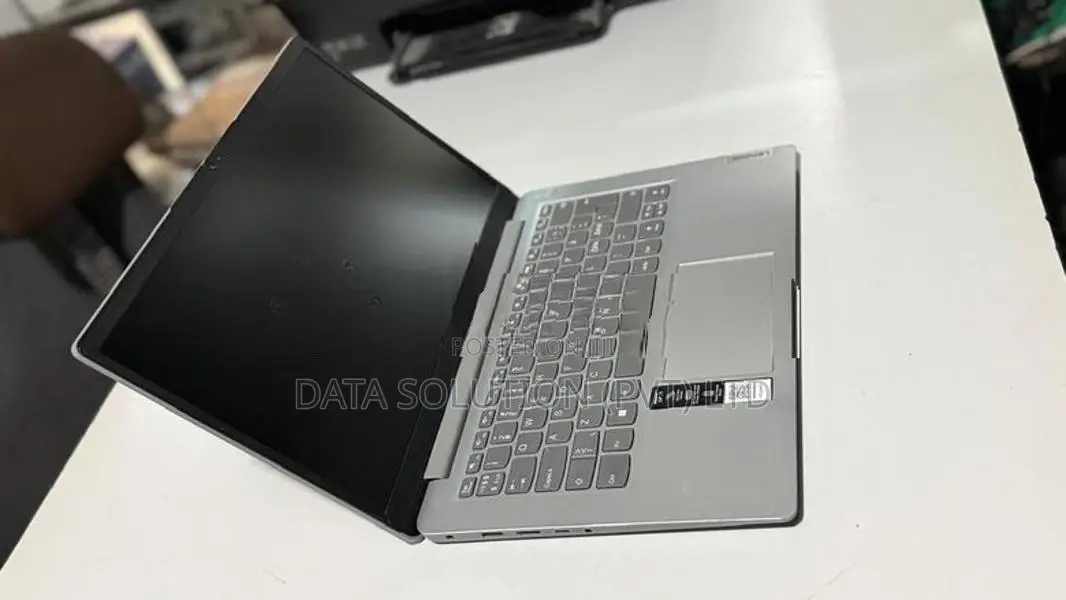 Lenovo IdeaPad 1 14ADA7 (82R0 ) DDR 4 SSD118 RAM 8GB