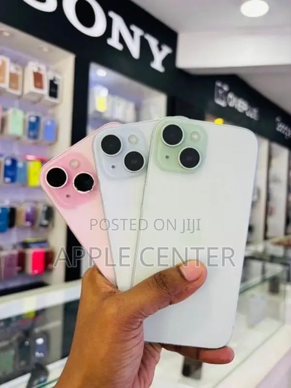 Apple iPhone 15 (Used)