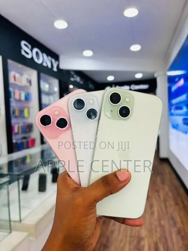 Apple iPhone 15 (Used)