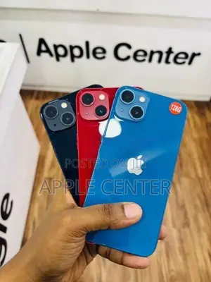 Apple iPhone 13 (Used)