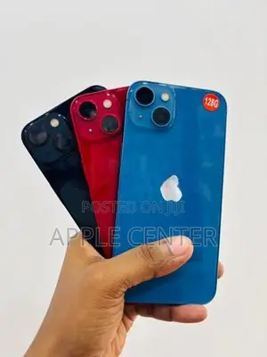 Apple iPhone 13 (Used)