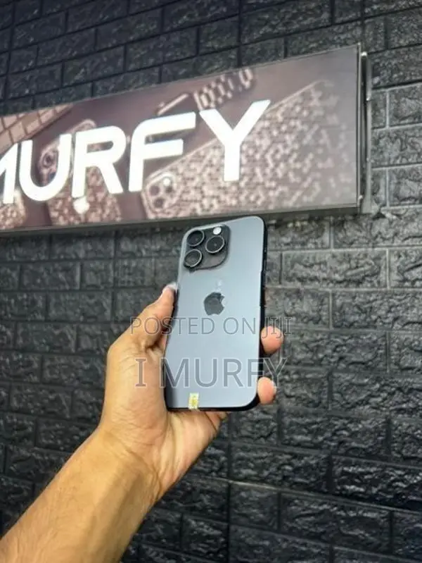 Apple iPhone 15 Pro (Used)
