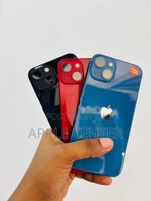 Apple iPhone 13 (Used)