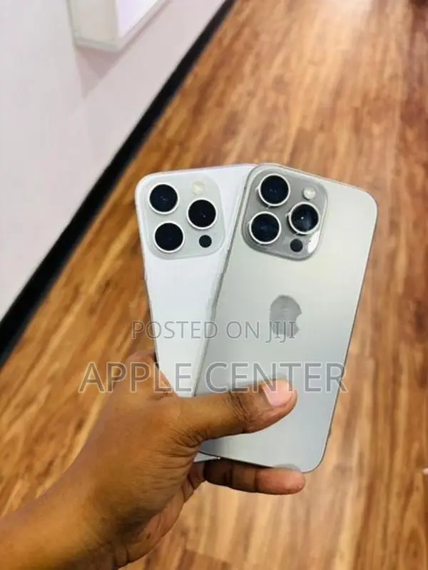 Apple iPhone 13 (Used)