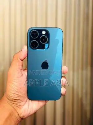 Apple iPhone 15 Pro 128GB (Used)