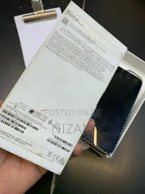 Apple iPhone 15 Pro Max Natural Titanium (Used)