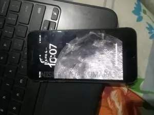 Apple iPhone 8 Black (Used)