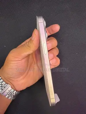 Apple iPhone 15 Pro (Used)