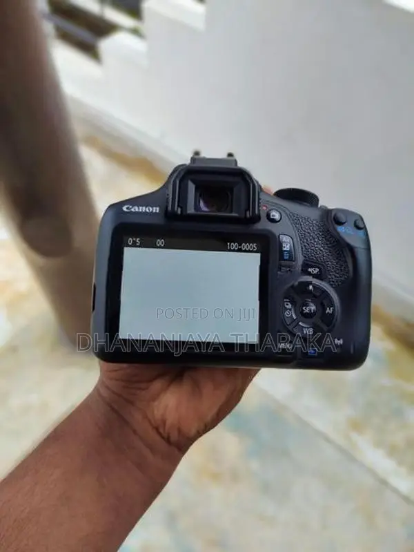 Canon 1300d