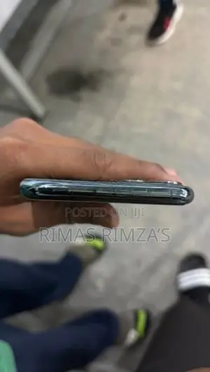 Apple iPhone 11 Pro Max (Used)