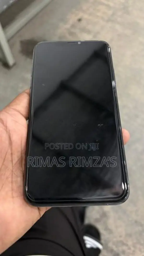 Apple iPhone 11 Pro Max (Used)