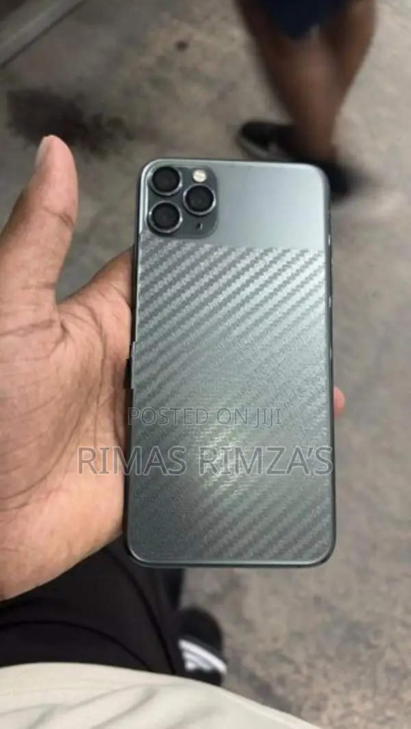 Apple iPhone 11 Pro Max (Used)