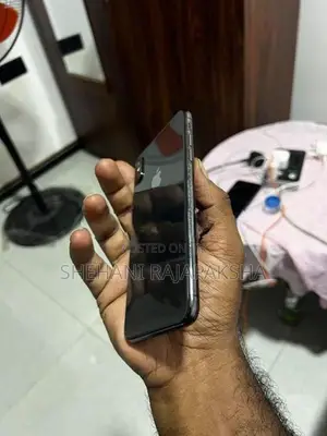 Apple iPhone XS Max (Used)
