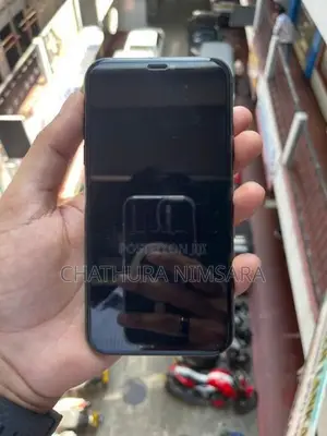 Apple iPhone 11 (Used)