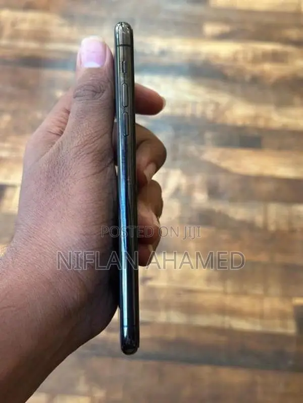 Apple iPhone 11 Pro Max 512GB (Used)