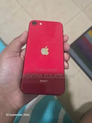 Apple iPhone SE 2 (Used)