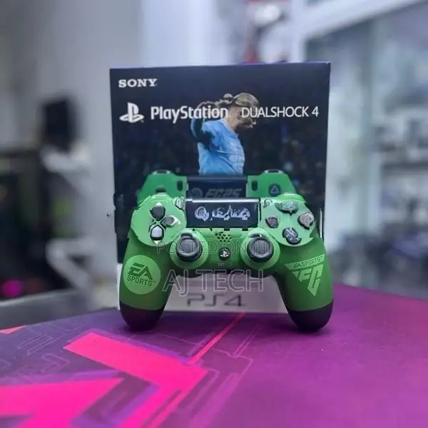 Brand New PS4 Controllers – Multiple Designs