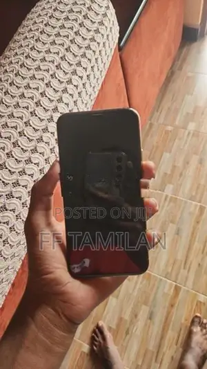 Apple iPhone 11 Pro (Used)