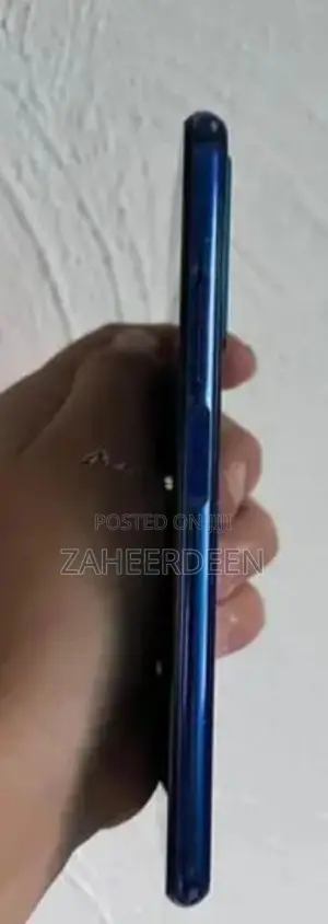 Huawei Nova 5T 8GB 128GB (Used)