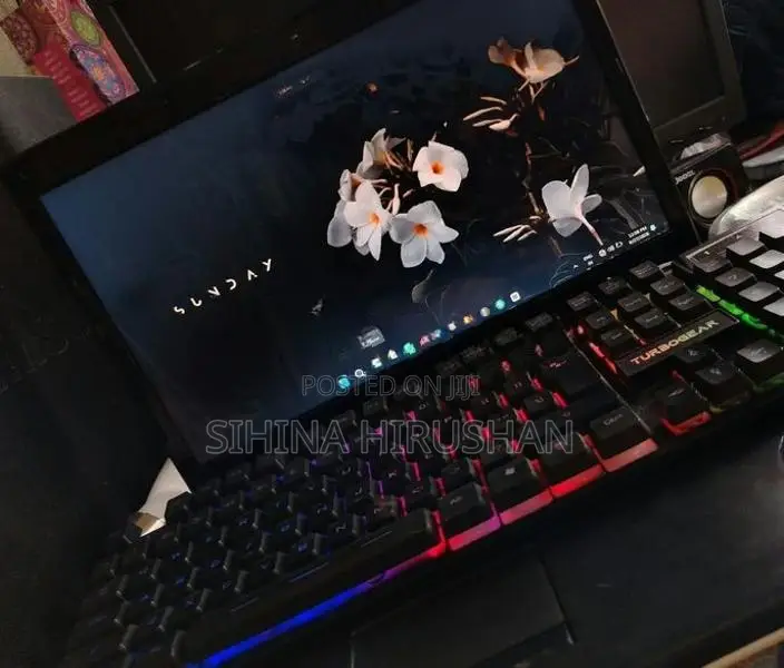 i5 Laptop - LG Xnote R570