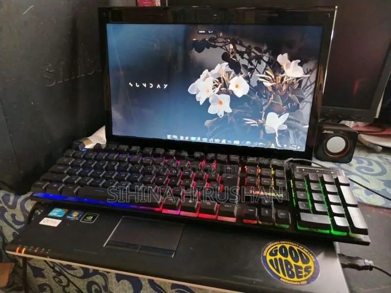i5 Laptop - LG Xnote R570