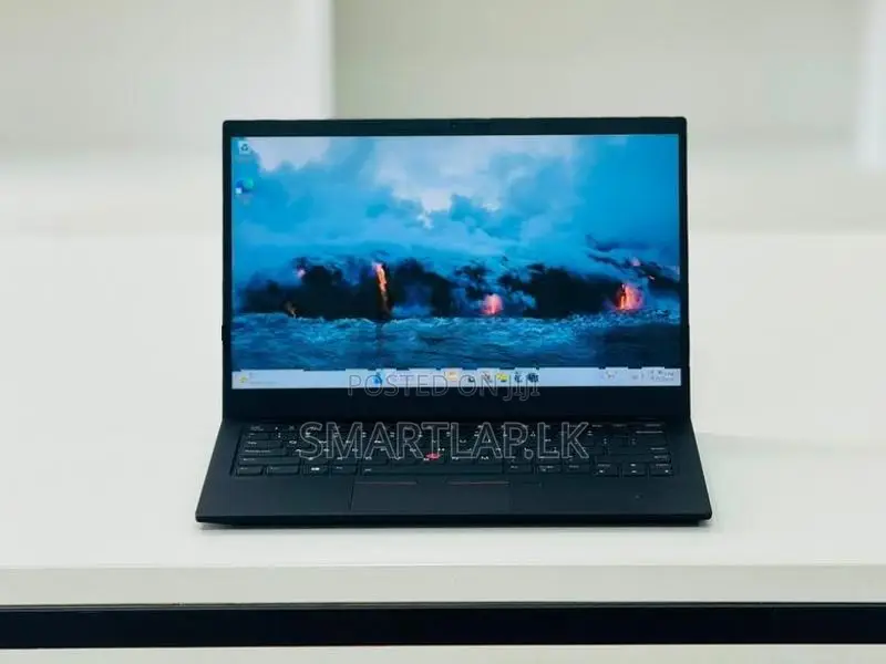 FHD Lenovo Thinkpad X1 Carbon Core i7-8th Gen l 16GB RAM 512GB SSD