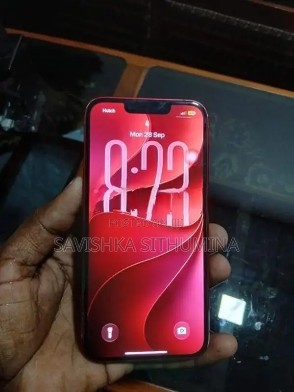 Apple iPhone 13 (Used)