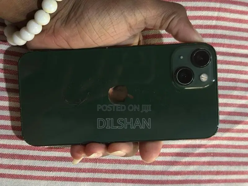 Apple iPhone 13 (Used)