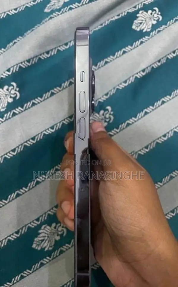 Apple iPhone 13 Pro (Used)
