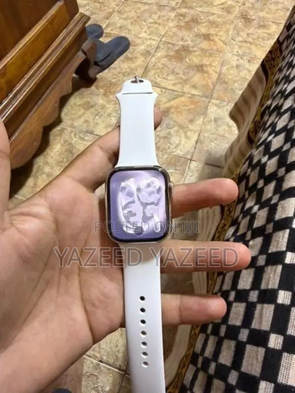 Apple Watch Series 8