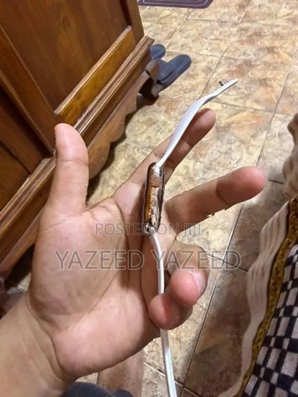 Apple Watch Series 8