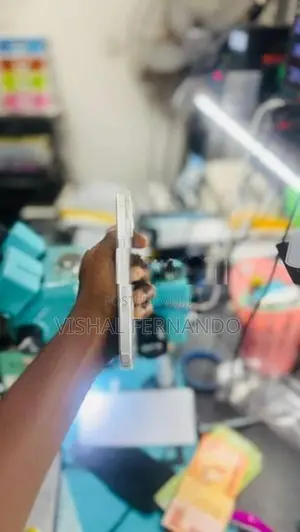 Apple iPhone 13 (Used)