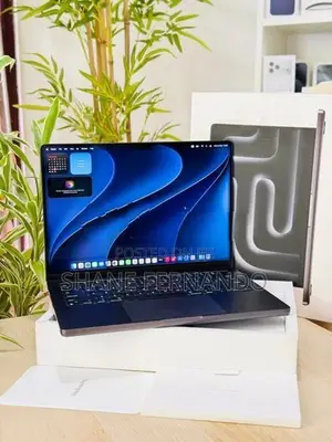 Apple MacBook Pro M5 14"Inch 16GB/1TB 2026