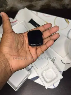 Apple I Watch Series 8 - 45MM