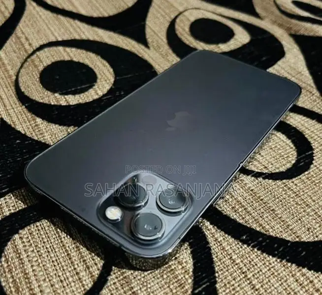 Apple iPhone 12 Pro (Used)
