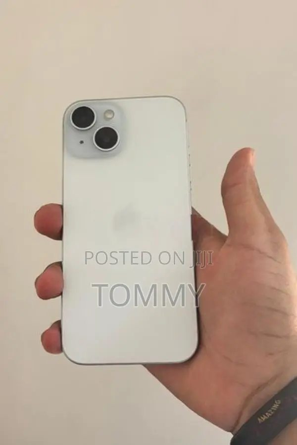 Apple iPhone 15 (Used)