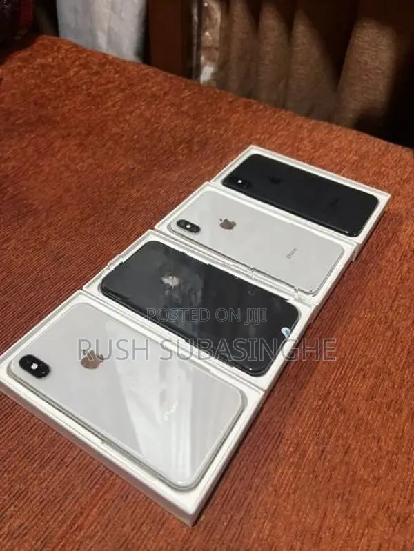 Apple iPhone X (Used)