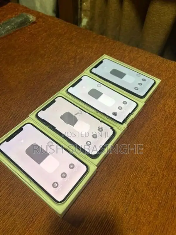 Apple iPhone X (Used)