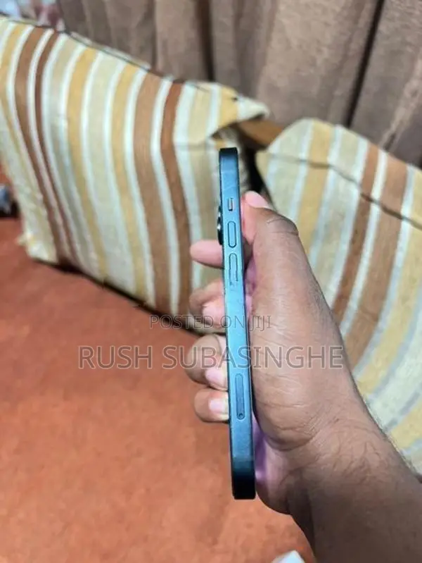 Apple iPhone 14 (Used)