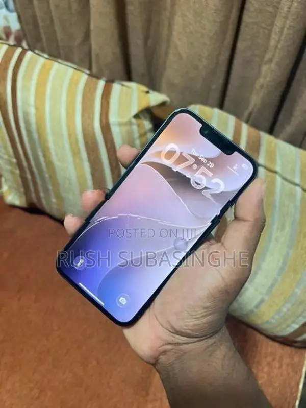 Apple iPhone 14 (Used)