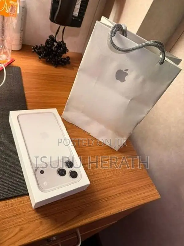 Apple iPhone 17 Pro Max (Used)