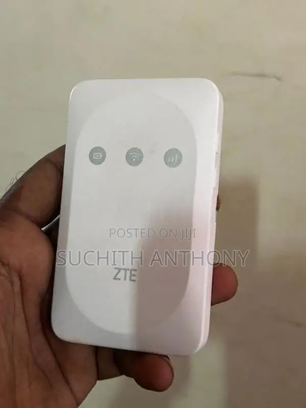 Mobile WiFi Router ZTE MF935