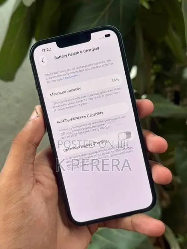 Apple iPhone 13 (Used)