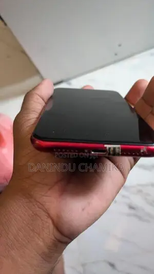 Apple iPhone 11 (Used)
