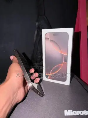Apple iPhone 16 Pro Max (Used)